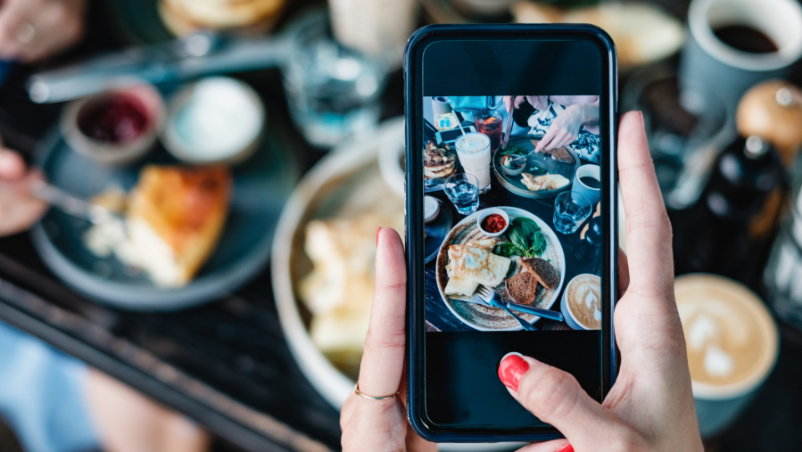 Food Trucks and Social Media: The Power of Instagram and Other Platforms